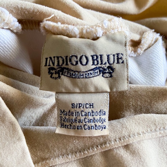 White Maternity Jeans - Picture 3 of 3